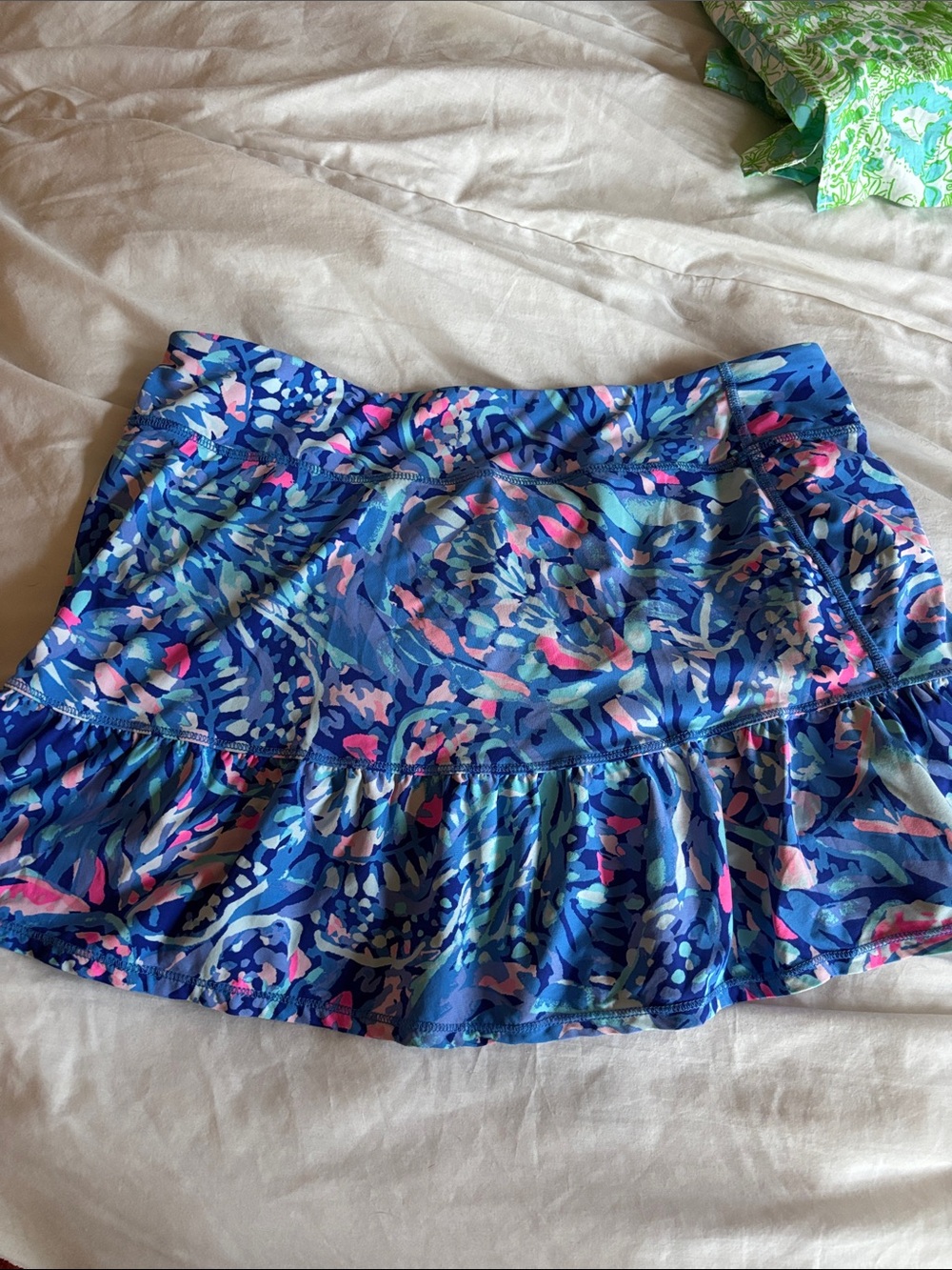 Luxletic L Party Wave Very bright colors like new skort